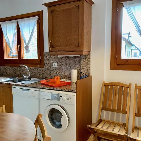 Apartman Bpirineos-Albares Anciles