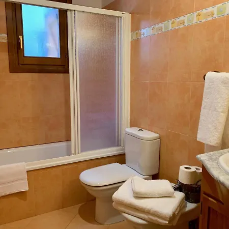 Apartman Bpirineos-Albares *